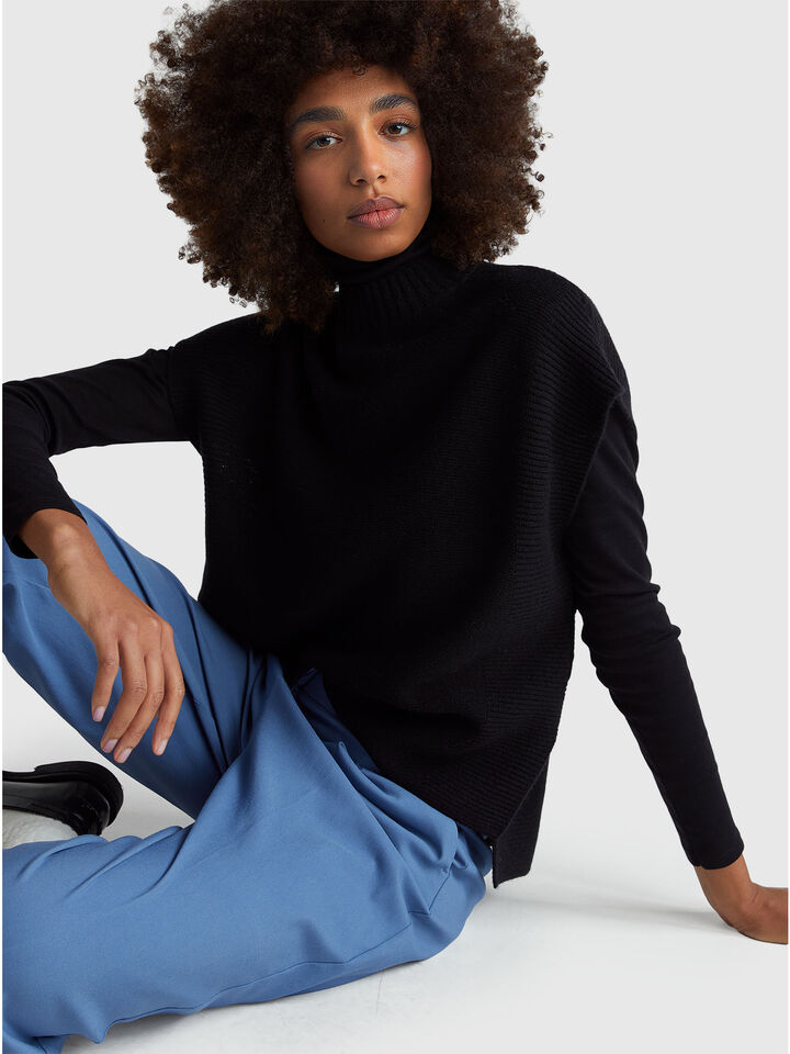 SLEEVELESS SWEATER Women image number 3